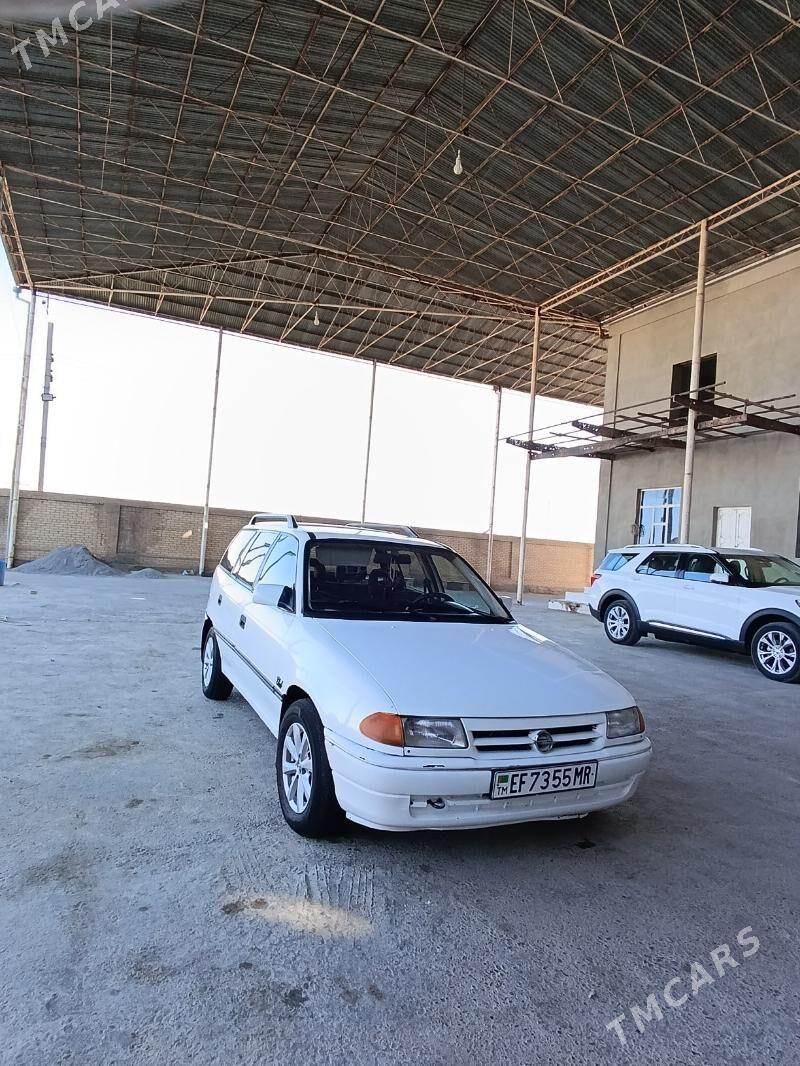 Opel Astra 1993 - 50 000 TMT - Mary - img 5