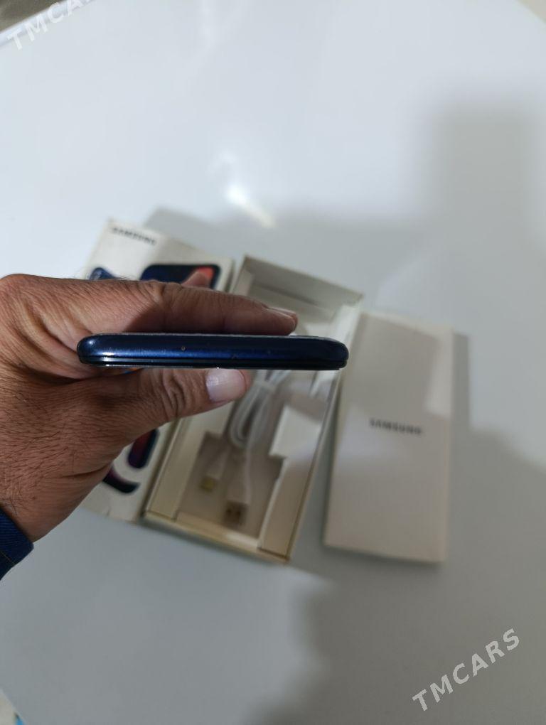 Samsung Galaxy A20 - Bäherden - img 8