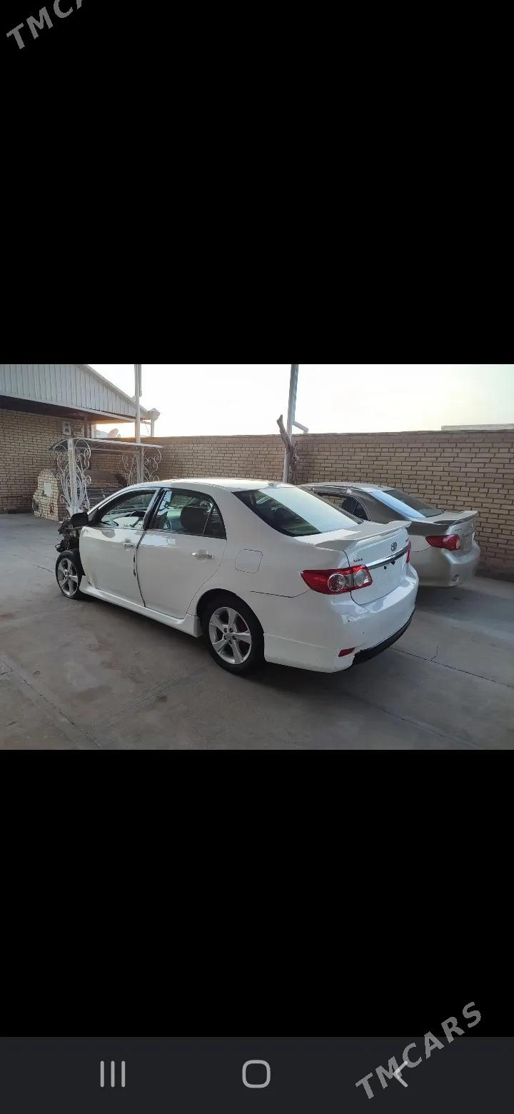 Toyota Corolla 2013 - 124 000 TMT - Мары - img 4