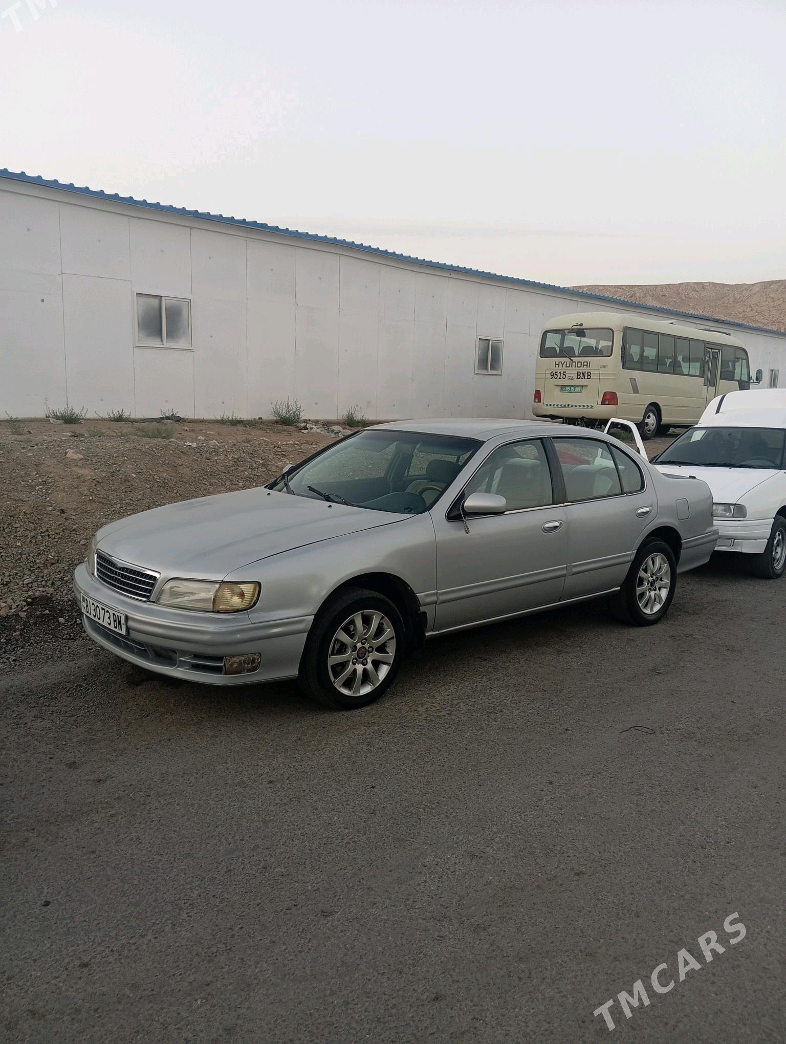 Nissan Maxima 1995 - 35 000 TMT - Туркменбаши - img 2