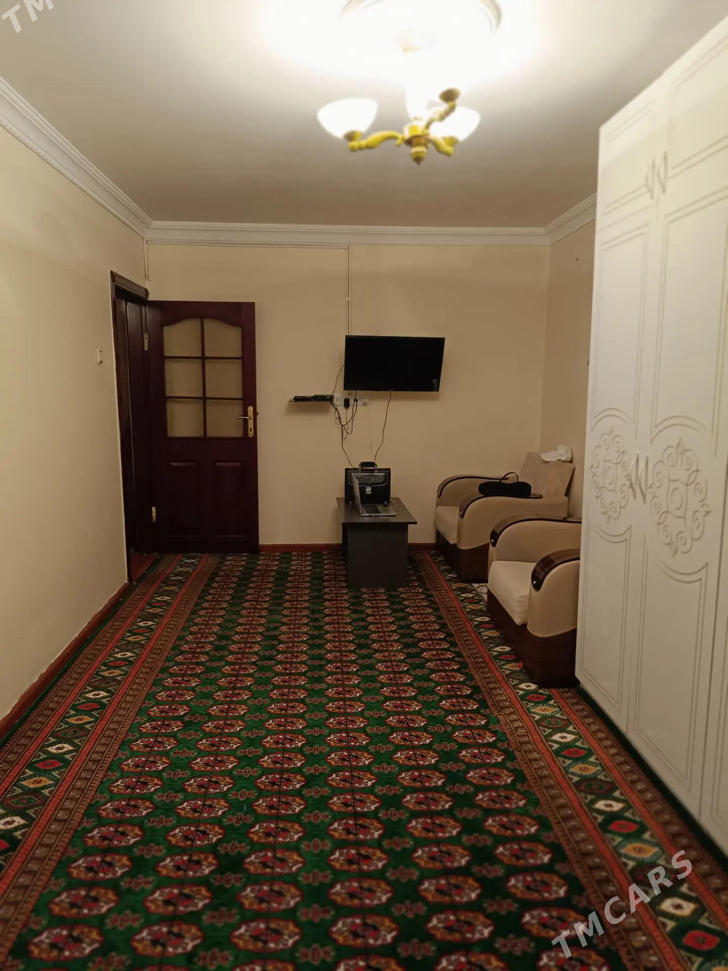1ком.3эт.42м2. - Aşgabat - img 4