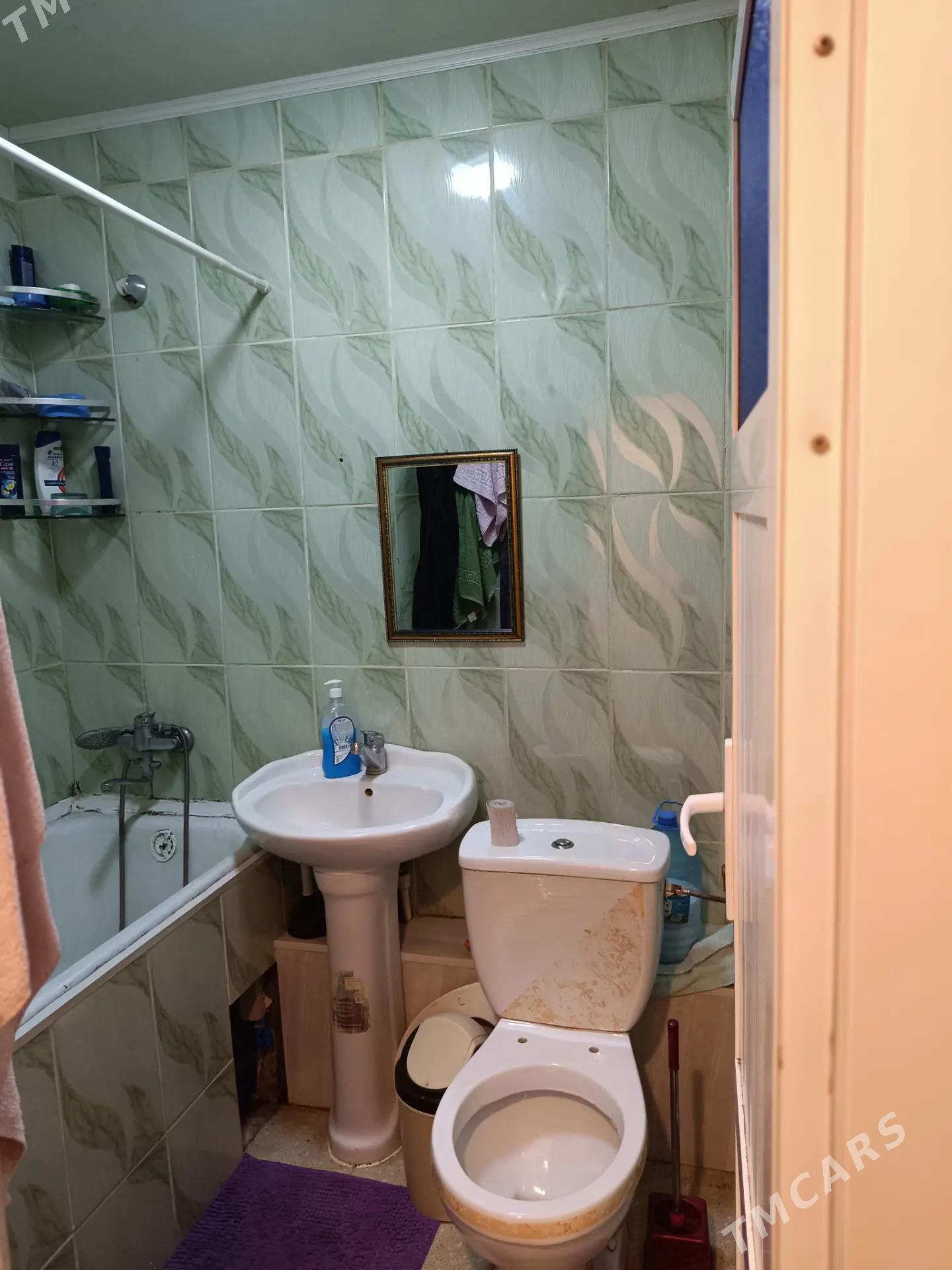 1ком.3эт.42м2. - Aşgabat - img 3