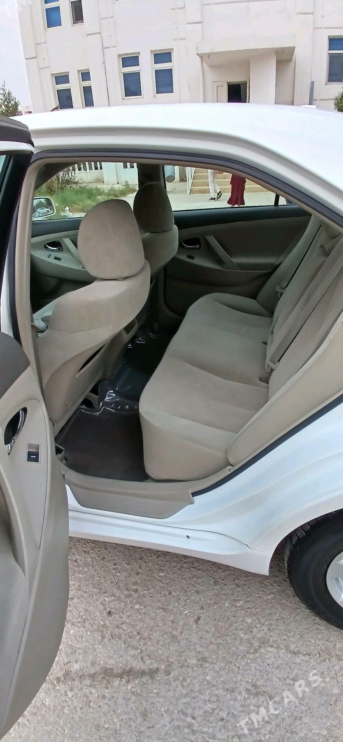 Toyota Camry 2011 - 240 000 TMT - Balkanabat - img 5