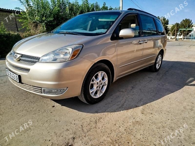 Toyota Sienna 2004 - 245 000 TMT - Дянев - img 4