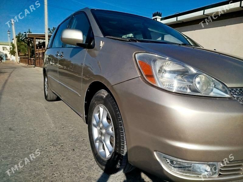 Toyota Sienna 2004 - 245 000 TMT - Дянев - img 5