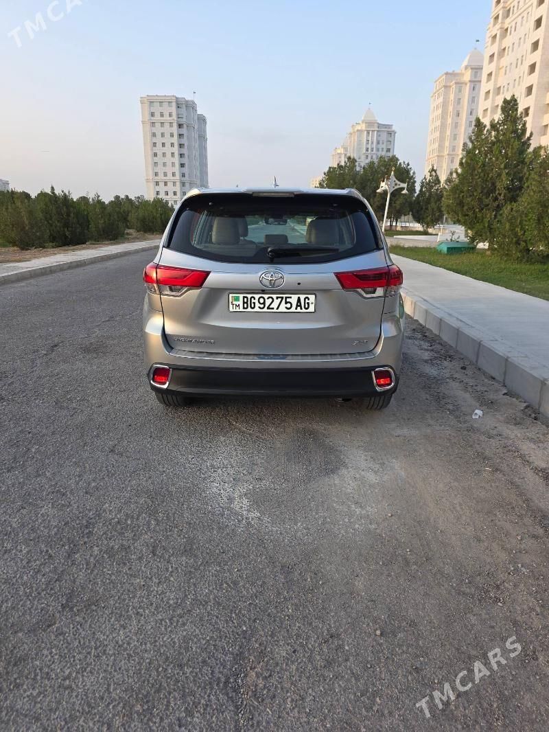 Toyota Highlander 2019 - 445 000 TMT - ул. Подвойского (Битарап Туркменистан шаёлы) - img 6