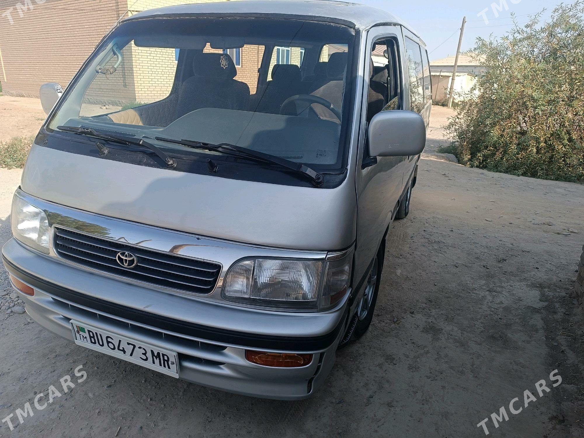 Toyota Hiace 1992 - 70 000 TMT - Mary - img 4