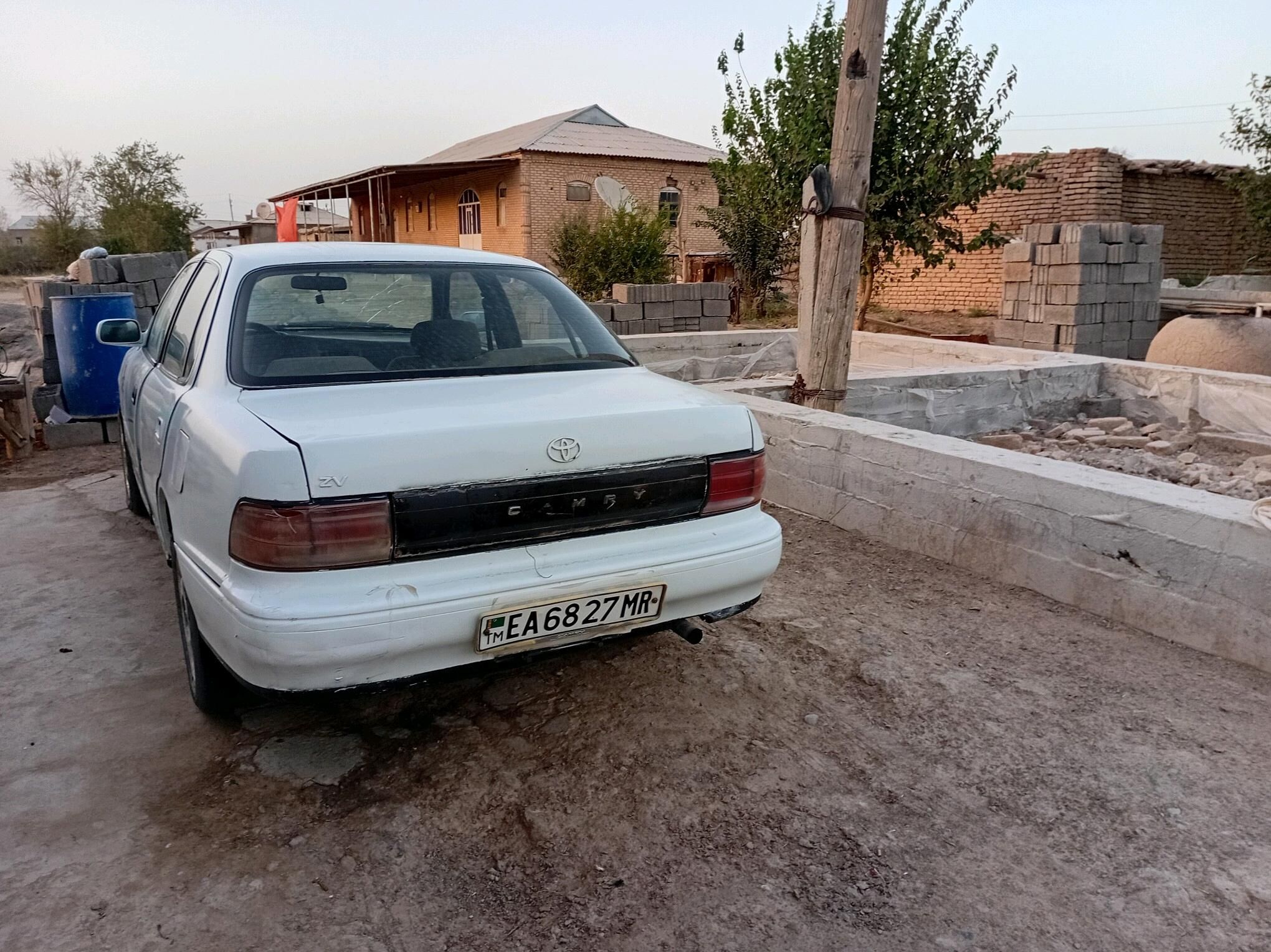 Toyota Camry 1991 - 28 000 TMT - Ёлётен - img 4