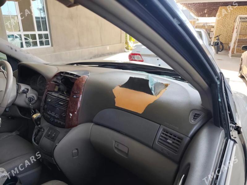 Toyota Sienna 2004 - 125 000 TMT - Mary - img 2