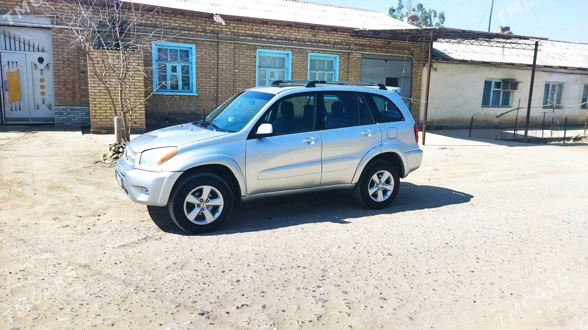 Toyota RAV4 2004 - 130 000 TMT - Керки - img 8