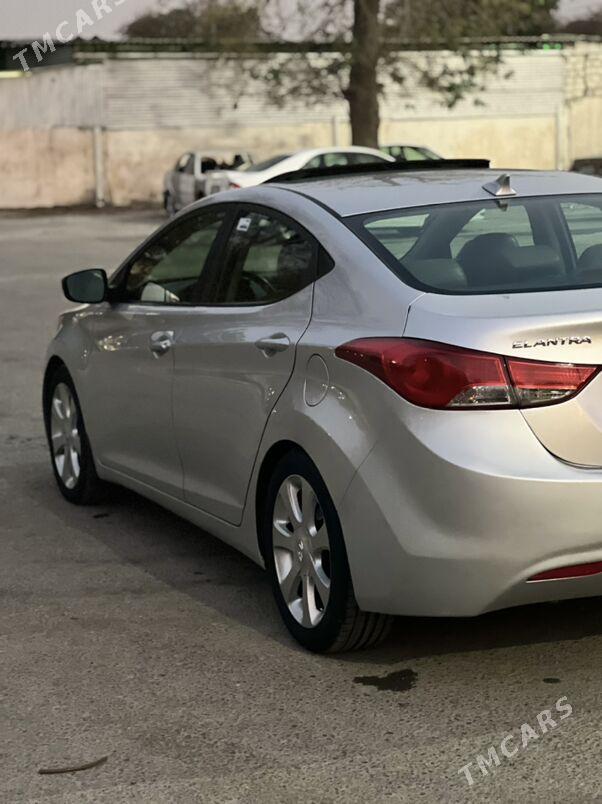 Hyundai Elantra 2012 - 170 000 TMT - 30 мкр - img 1