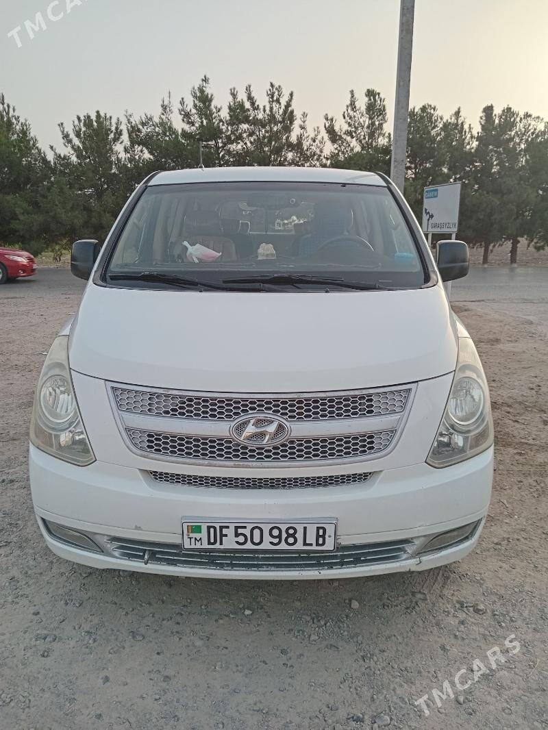 Hyundai H-1 2010 - 200 000 TMT - Сейди - img 3