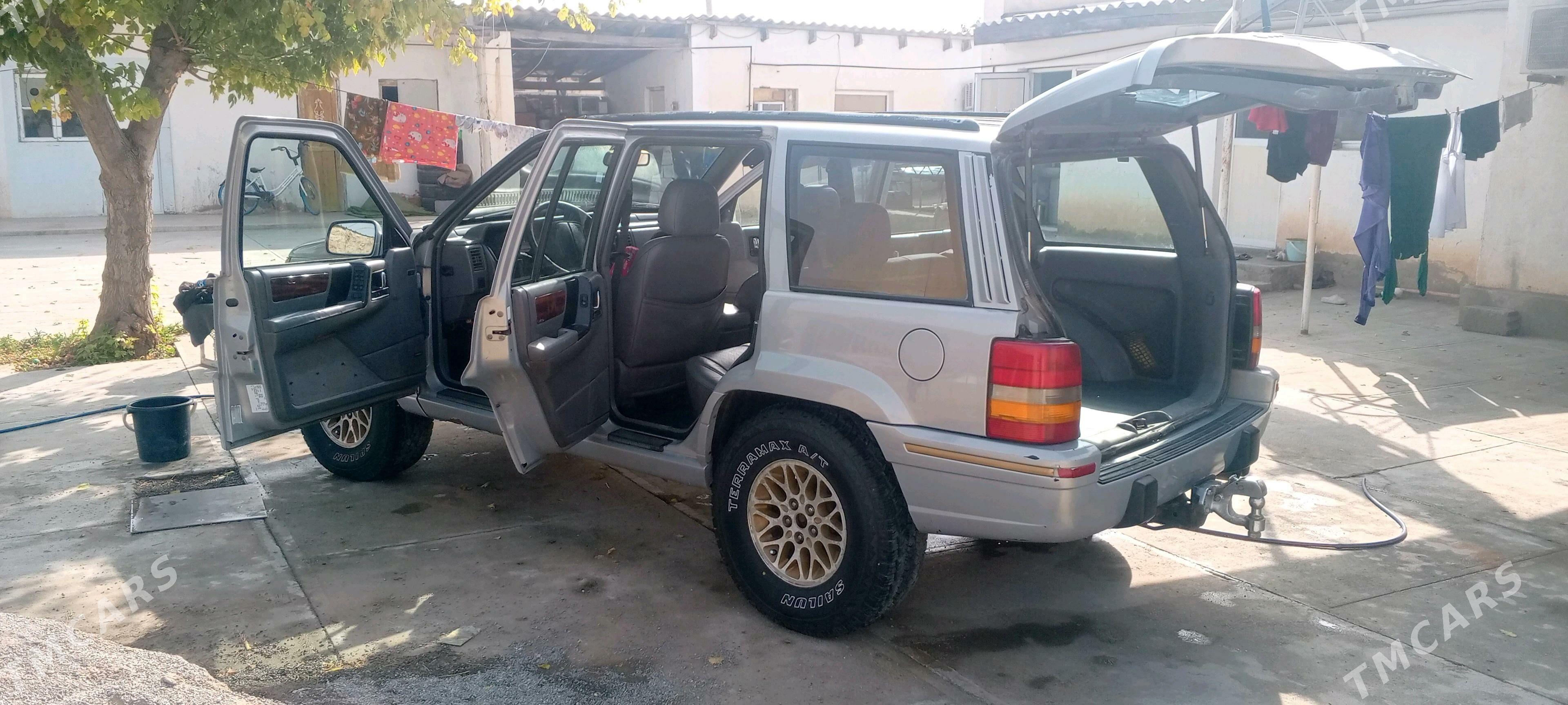 Jeep Grand Cherokee 4xe 1995 - 75 000 TMT - 8 mkr - img 3