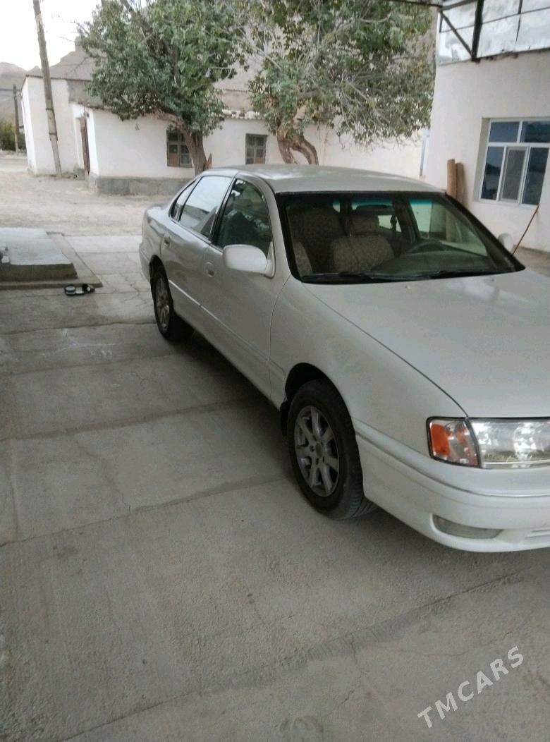 Toyota Avalon 1998 - 160 000 TMT - Махтумкули - img 5
