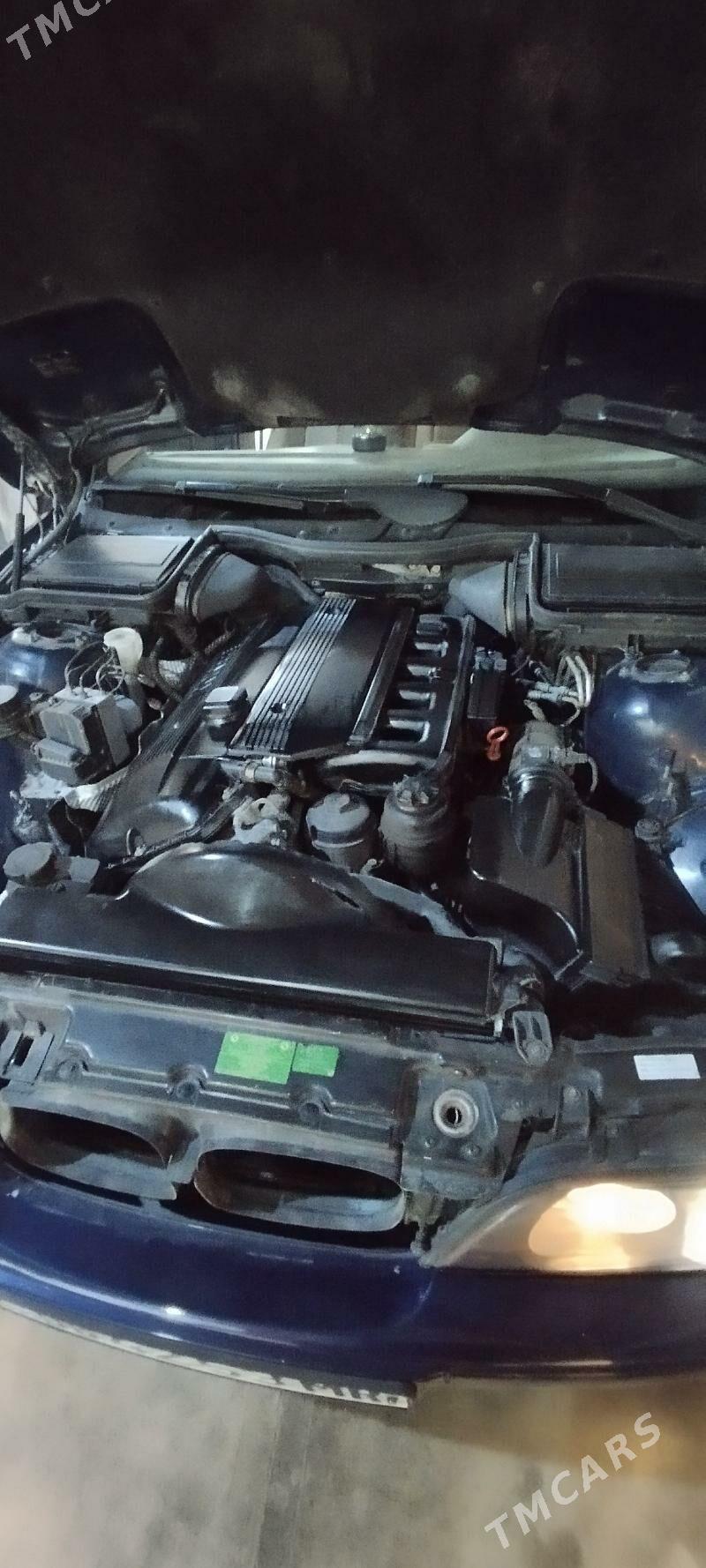 BMW E39 1999 - 126 000 TMT - Мары - img 9