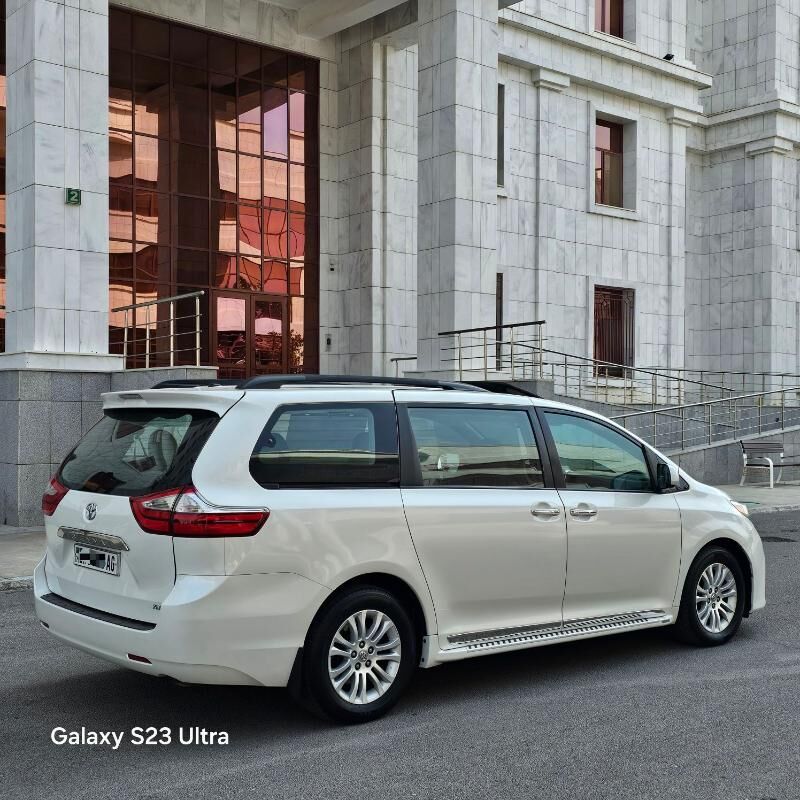 Toyota Sienna 2017 - 387 000 TMT - Ашхабад - img 3