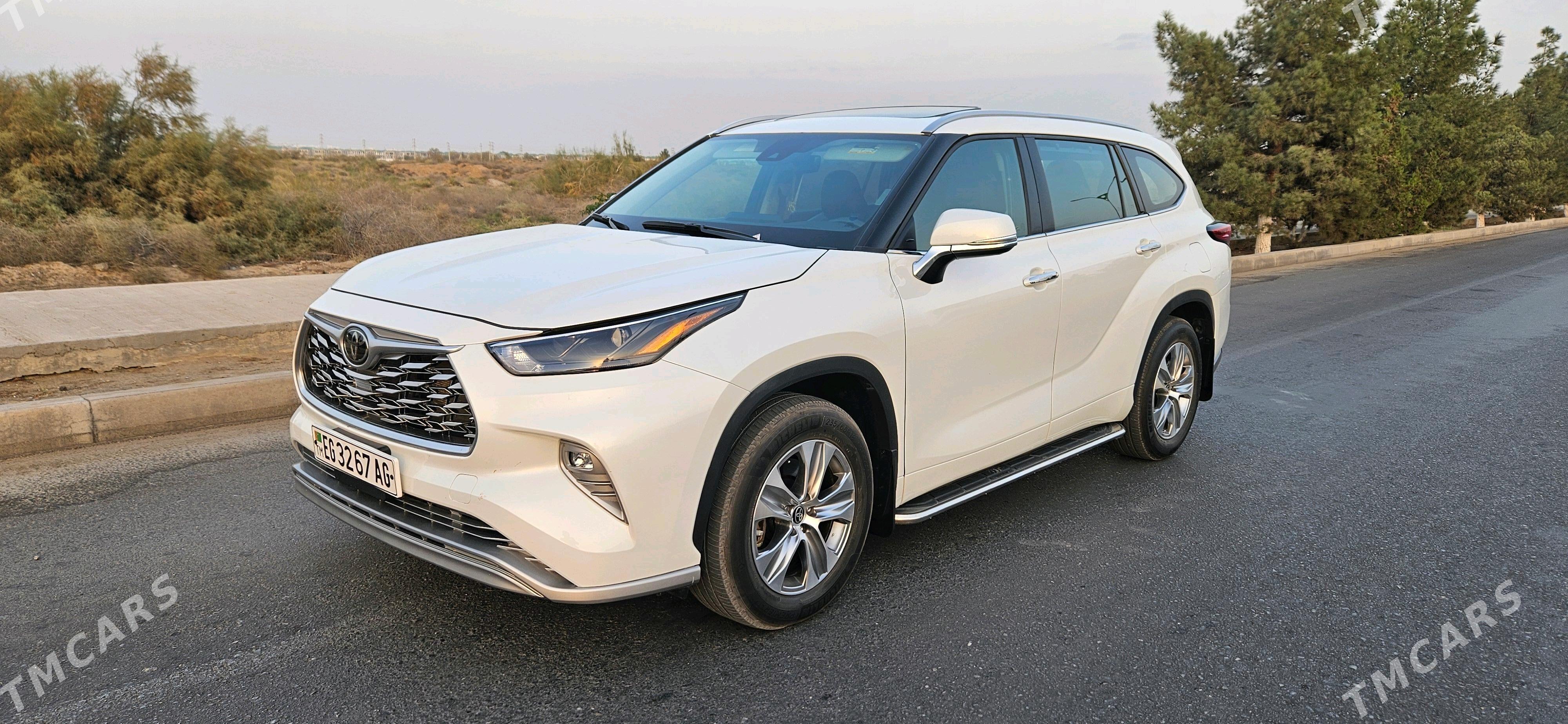 Toyota Highlander 2022 - 610 000 TMT - Ашхабад - img 2