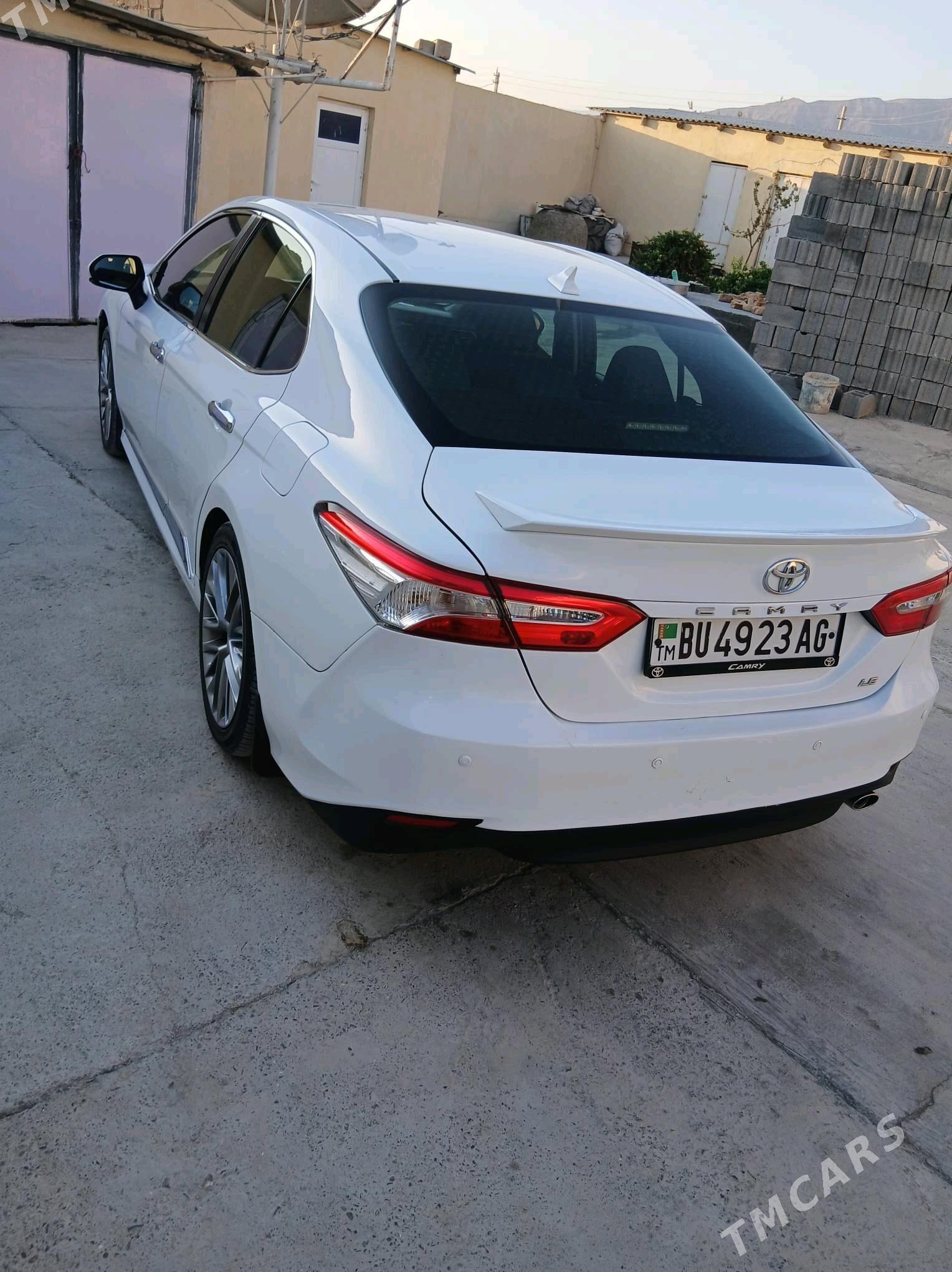 Toyota Camry 2019 - 265 000 TMT - 15-й этап - img 2