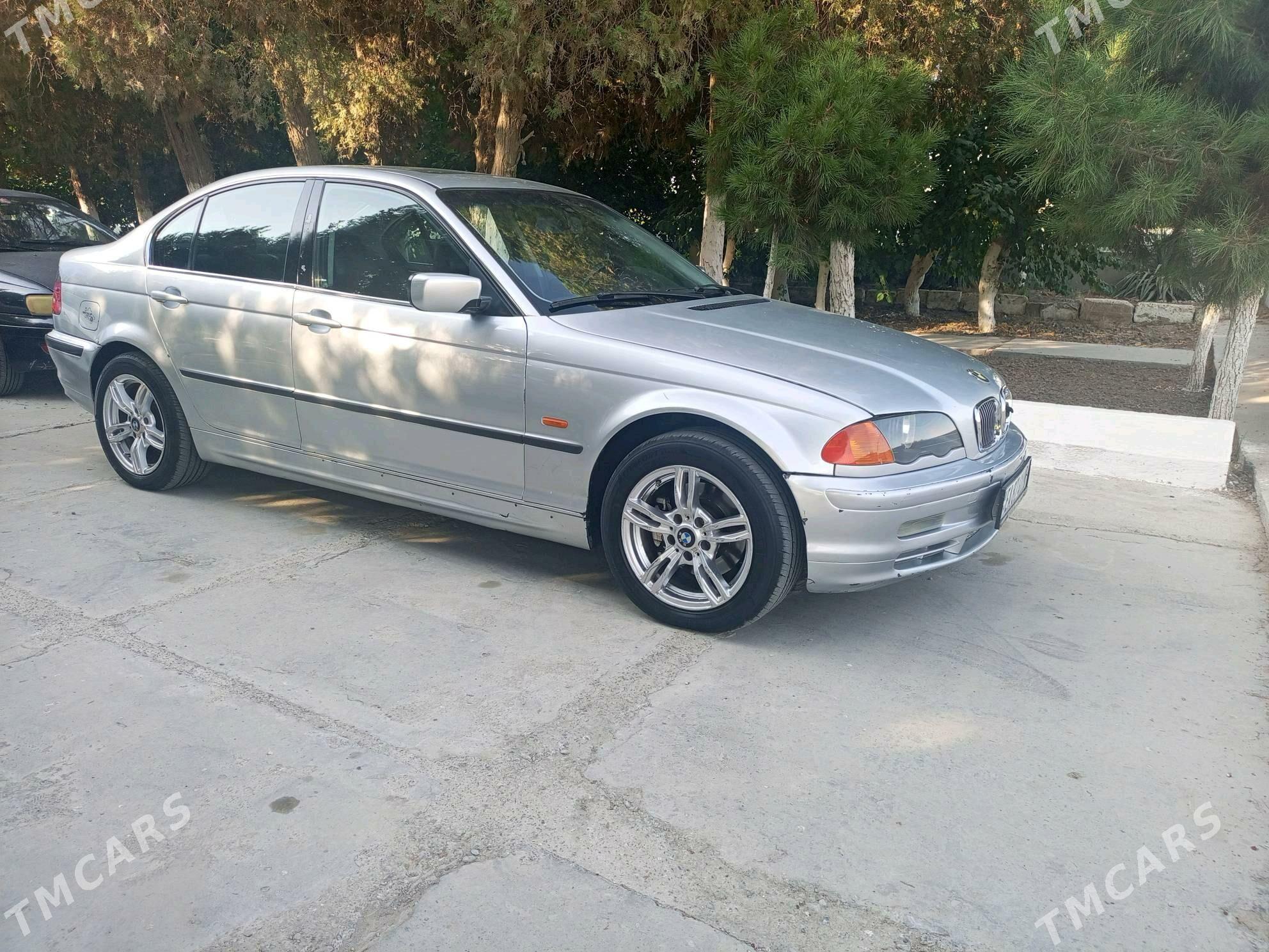 BMW E46 1999 - 70 000 TMT - Mary - img 4