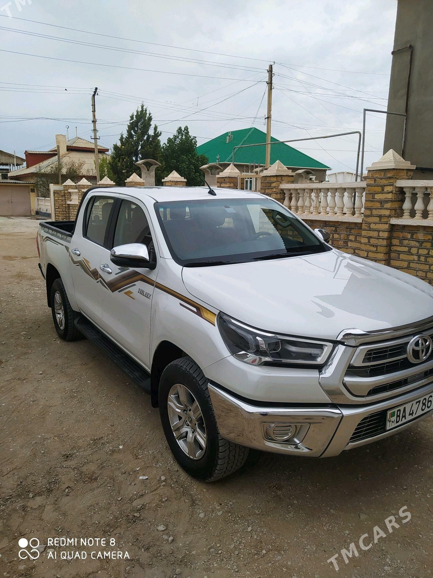 Toyota Hilux 2024 - 569 000 TMT - Balkanabat - img 3