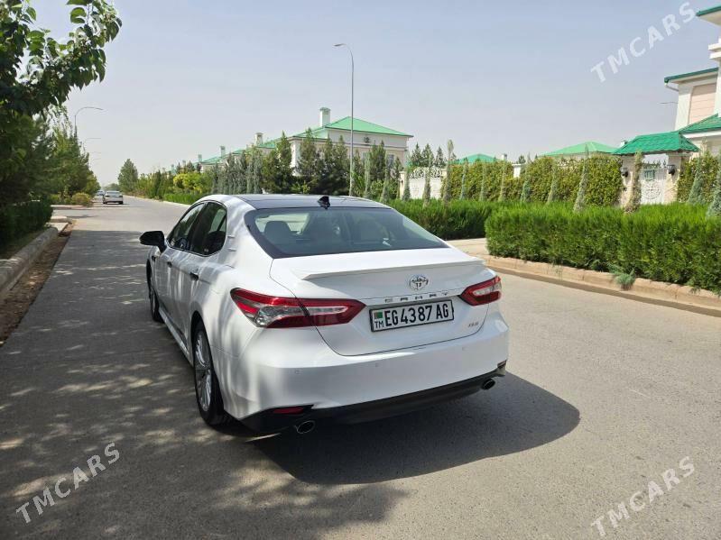 Toyota Camry 2018 - 380 000 TMT - Aşgabat - img 4