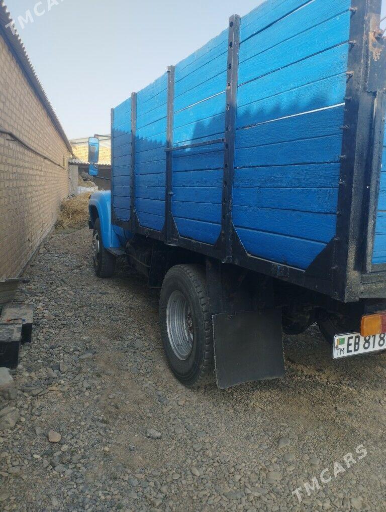Zil 130 1980 - 65 000 TMT - Серахс - img 3