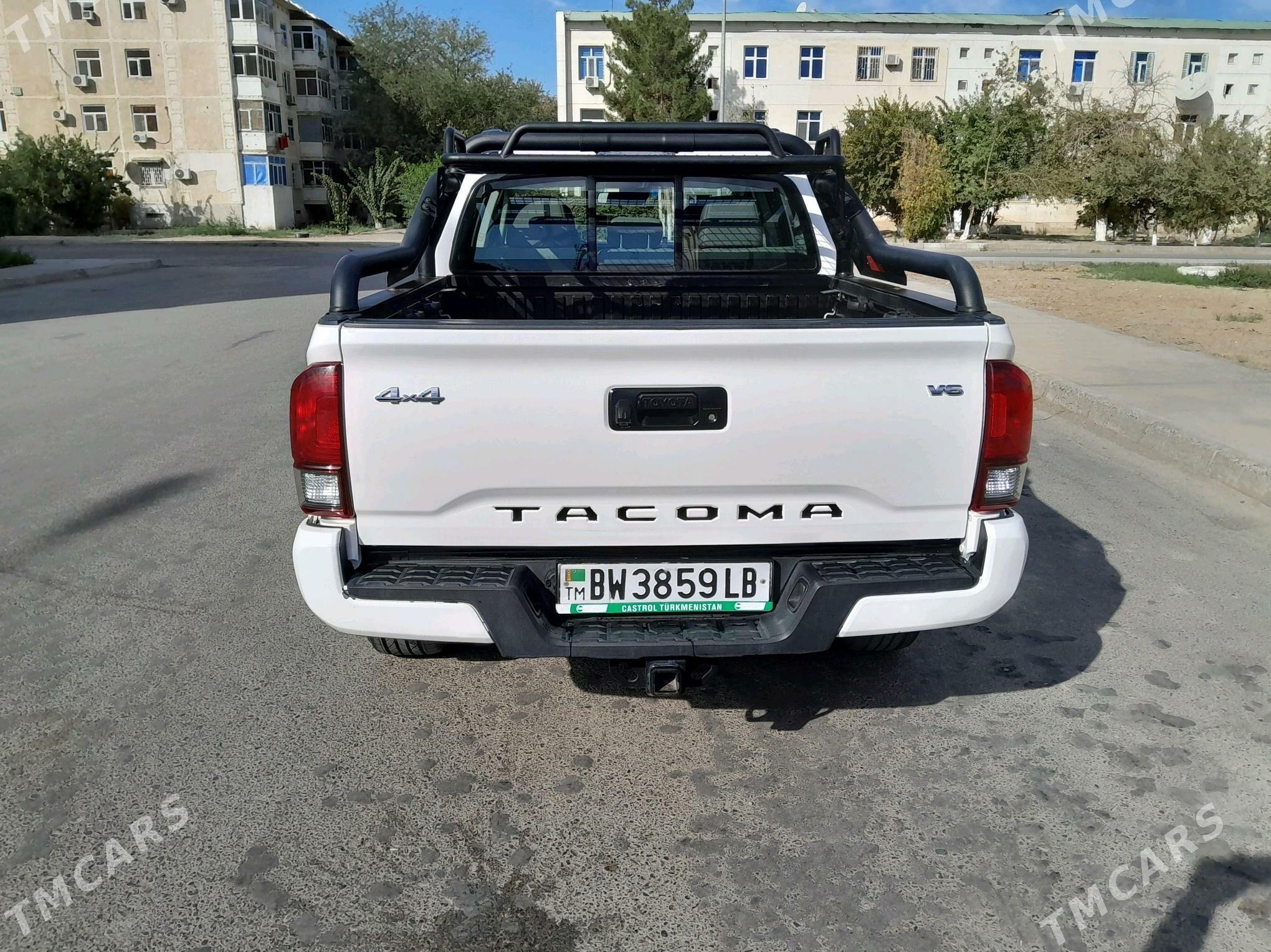 Toyota Tacoma 2021 - 435 000 TMT - Туркменабат - img 4