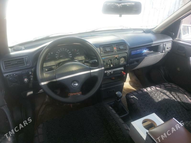 Opel Vectra 1991 - 26 000 TMT - Серхетабат (Кушка) - img 1