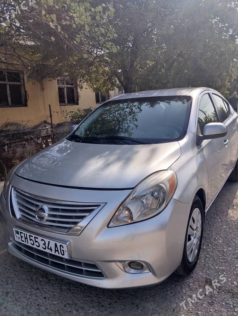 Nissan Versa 2012 - 120 000 TMT - Чоганлы - img 2