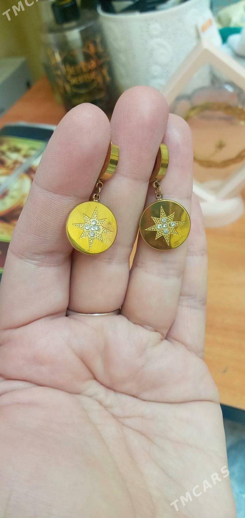 Gyzyl kordinalyñ meñzetmesi - Мир 4 - img 2