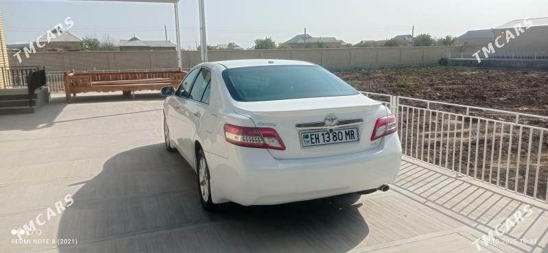 Toyota Camry 2010 - 190 000 TMT - Мары - img 2