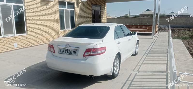 Toyota Camry 2010 - 190 000 TMT - Мары - img 4