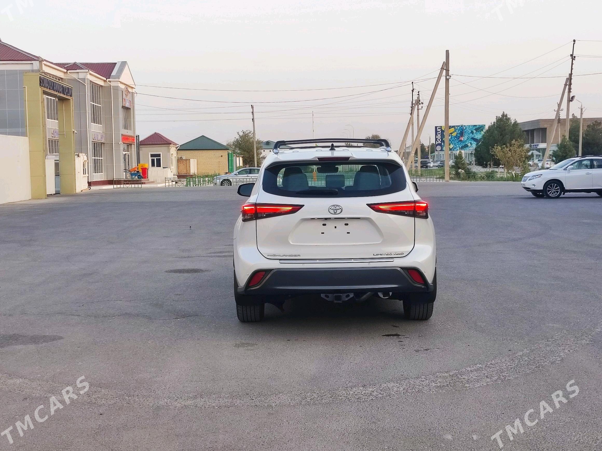 Toyota Highlander 2021 - 637 000 TMT - Мары - img 7