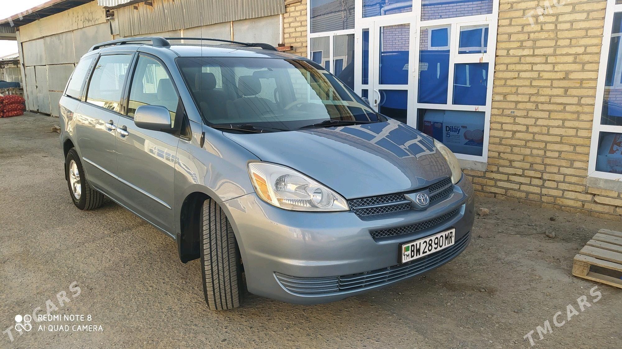 Toyota Sienna 2005 - 240 000 TMT - Мургап - img 4