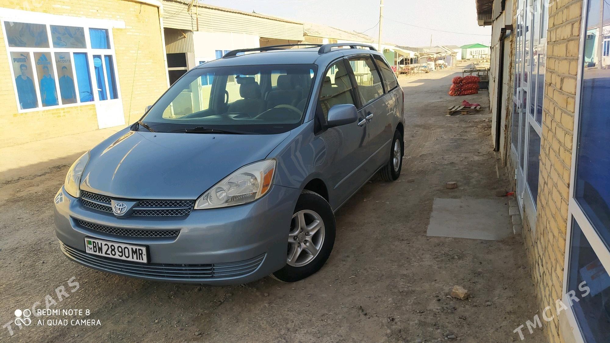 Toyota Sienna 2005 - 240 000 TMT - Мургап - img 3