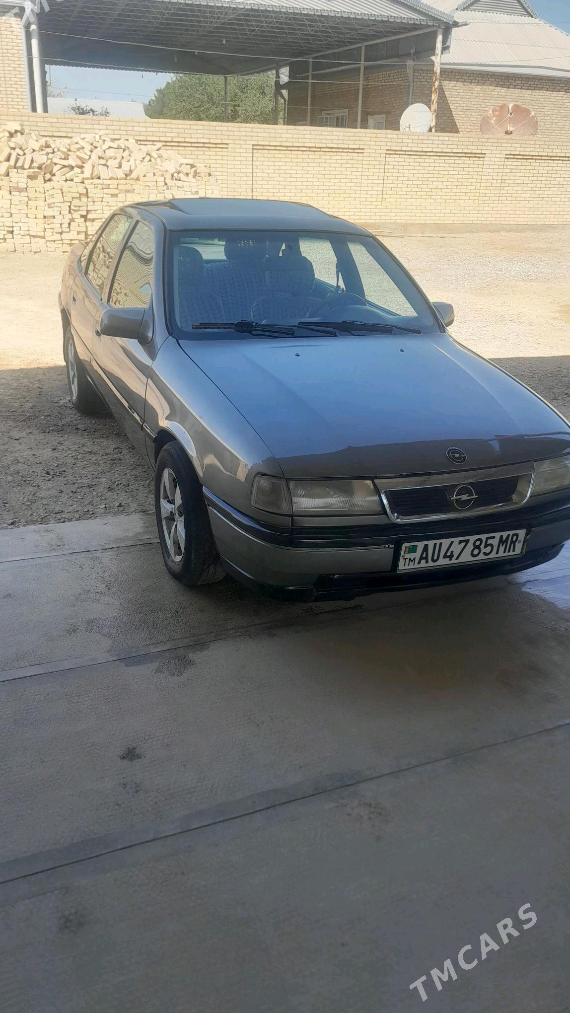 Opel Vectra 1992 - 40 000 TMT - Сакарчага - img 2