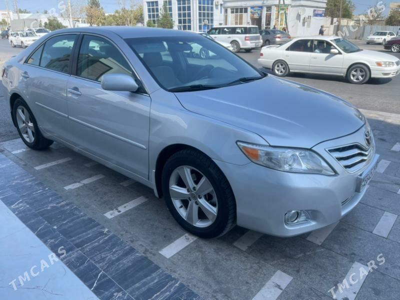 Toyota Camry 2010 - 200 000 TMT - Мары - img 6
