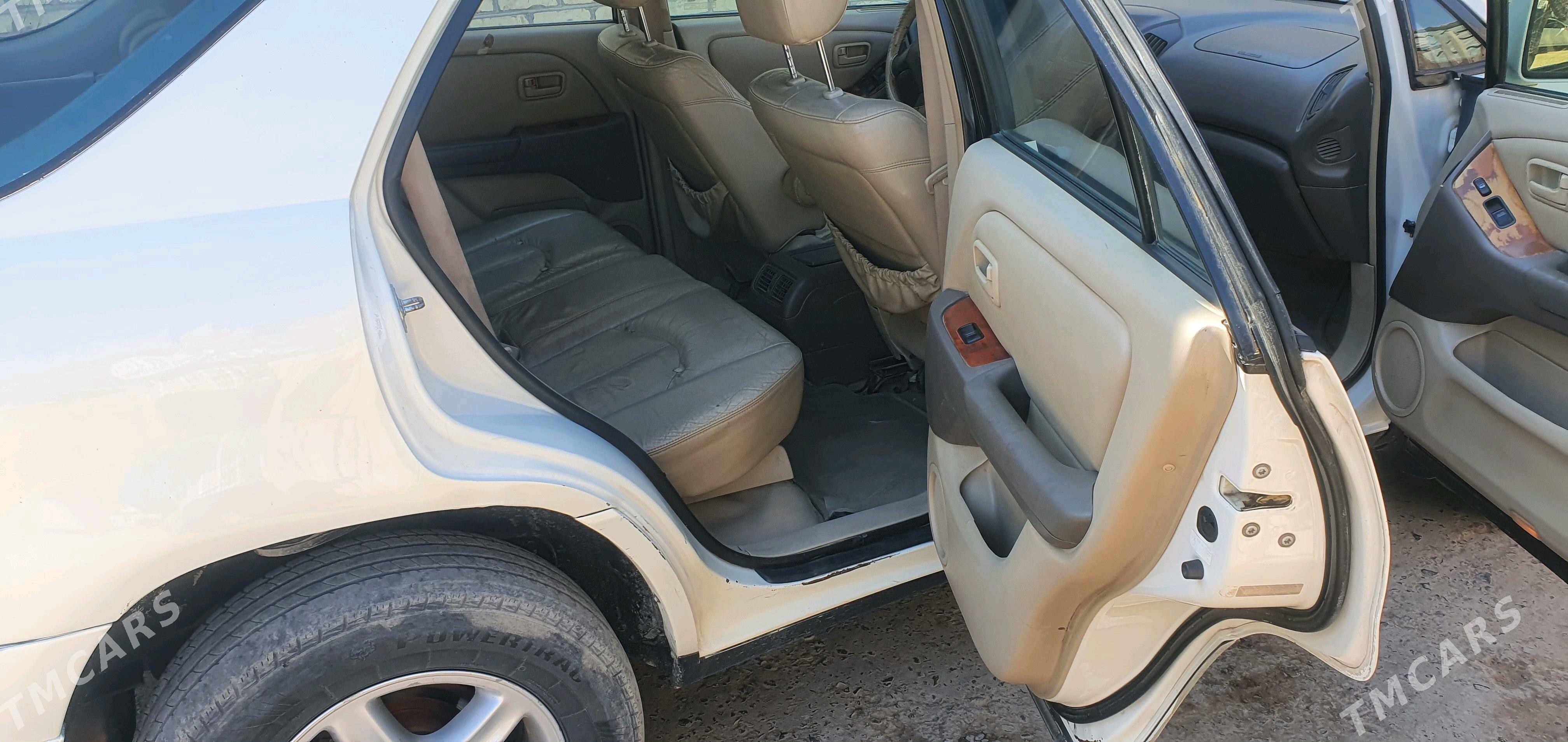 Lexus RX 300 2000 - 157 000 TMT - Халач - img 5
