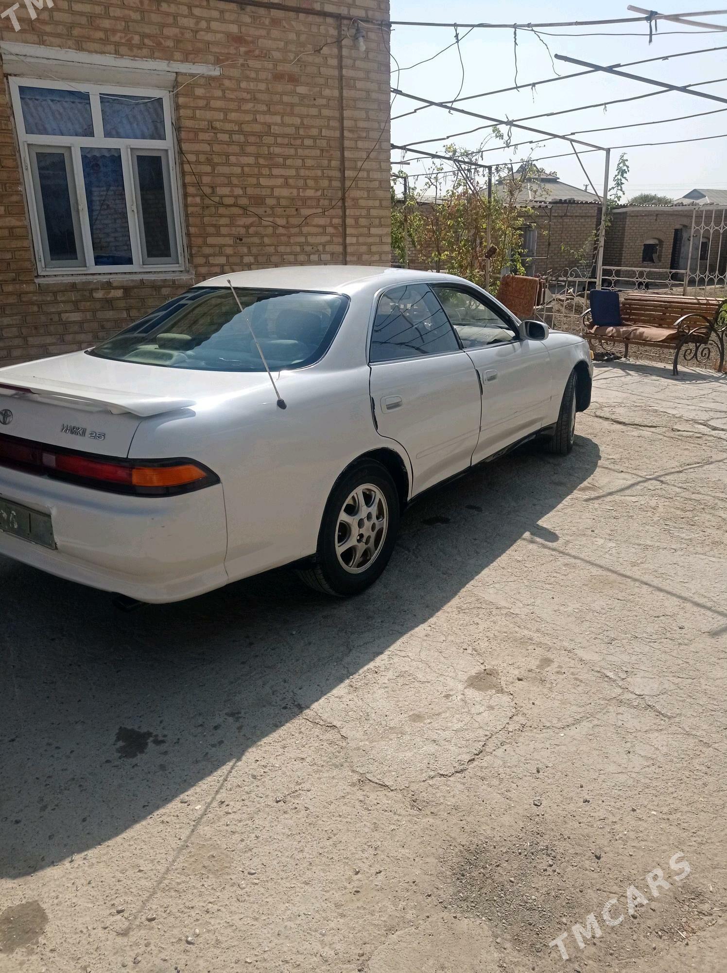 Toyota Mark II 1993 - 35 000 TMT - Мары - img 3
