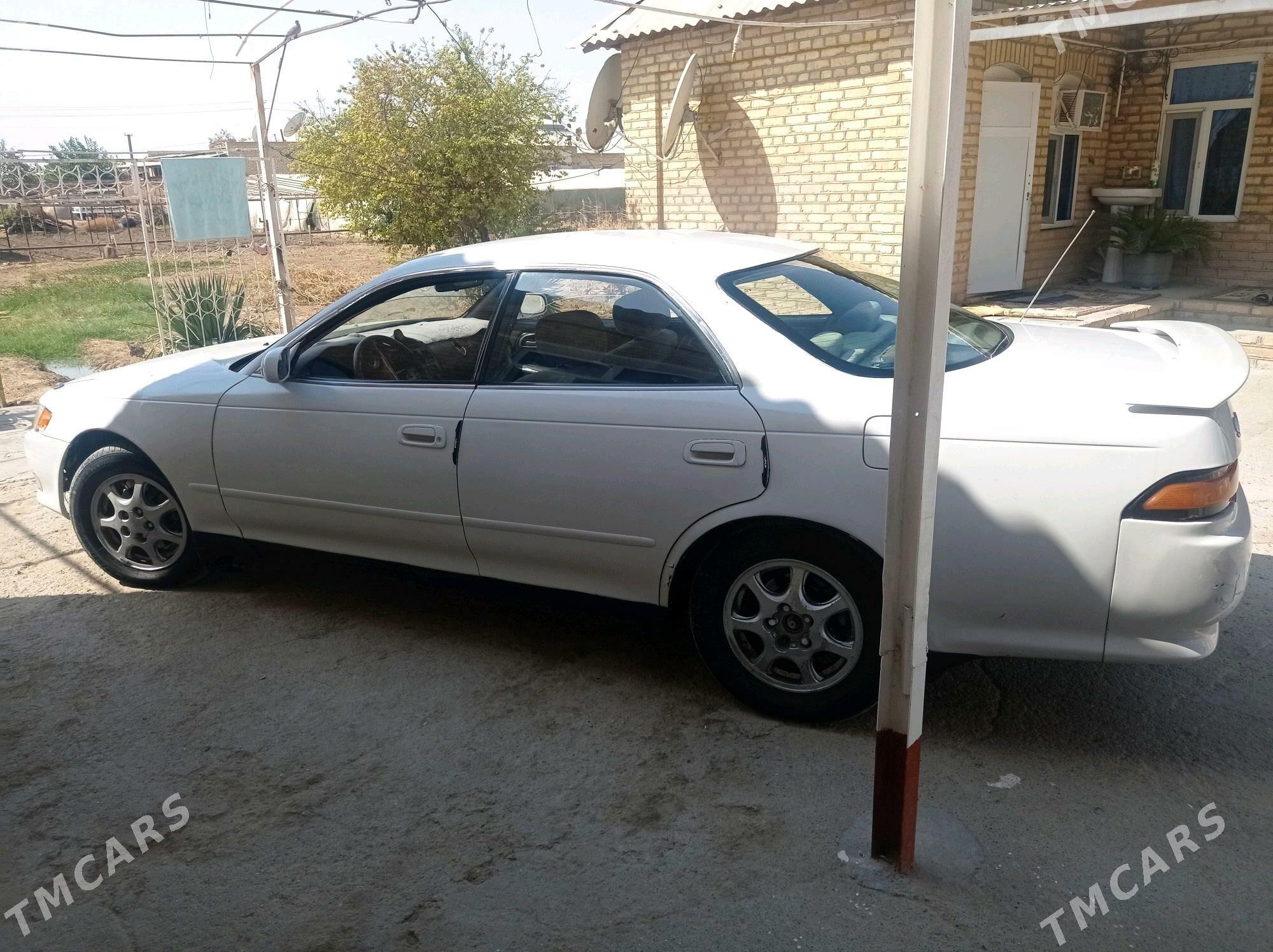 Toyota Mark II 1993 - 35 000 TMT - Мары - img 2