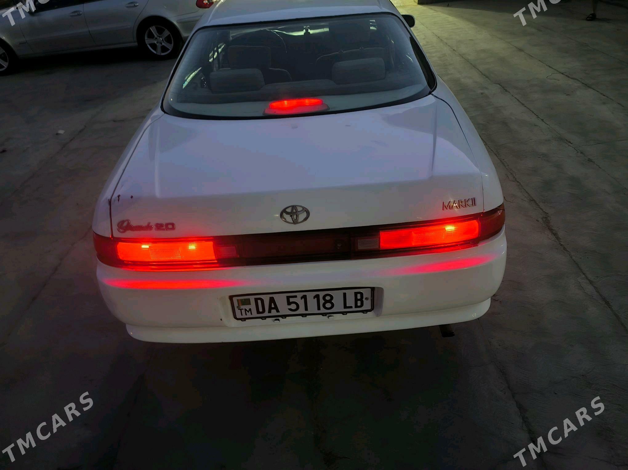 Toyota Mark II 1993 - 28 000 TMT - Saýat - img 3