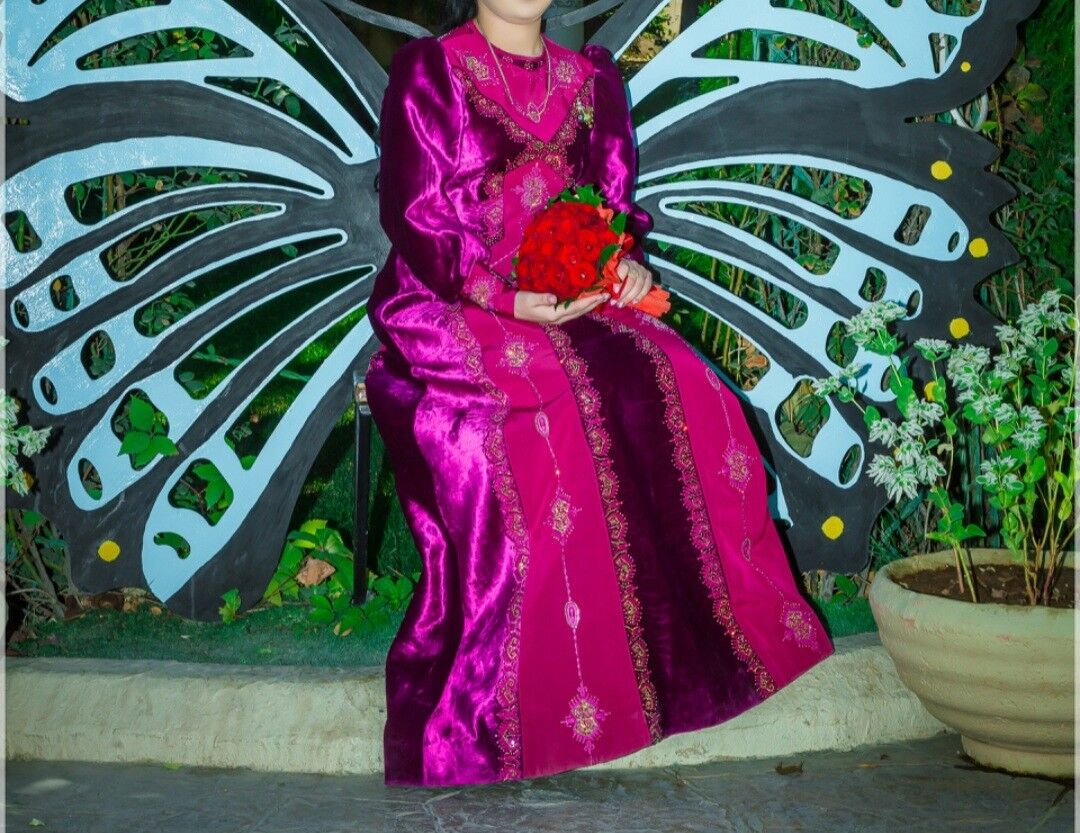 Satlyk köỳnek - Parahat 6 - img 2