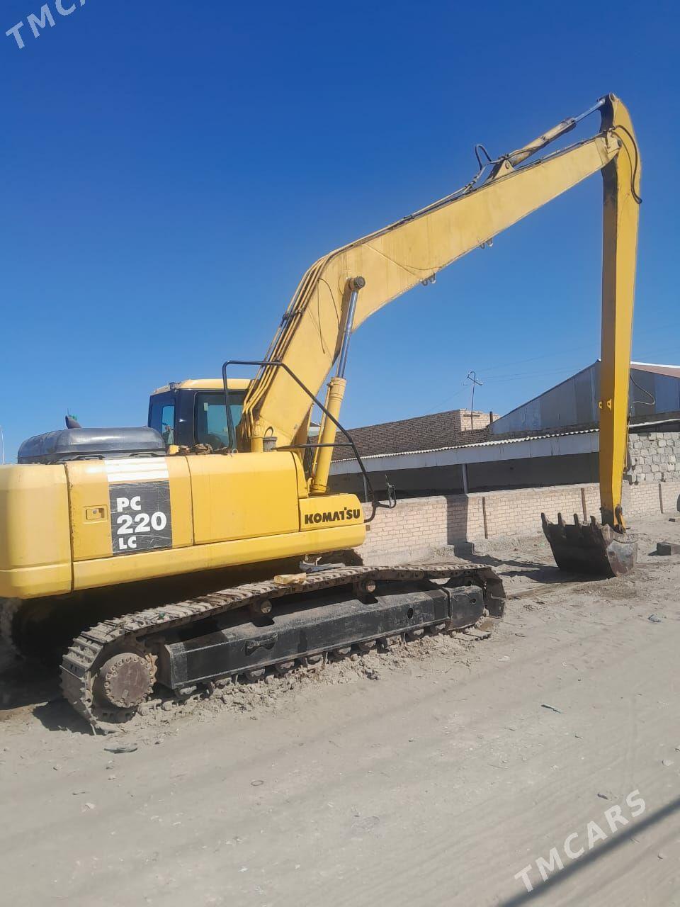 Komatsu PC210LC-11 2012 - 2 800 000 TMT - Farap - img 9