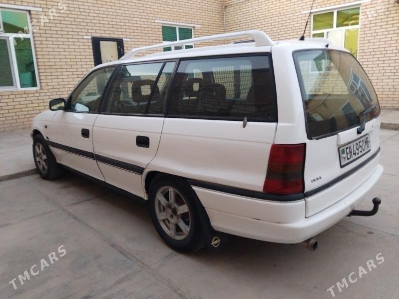 Opel Astra 1995 - 33 000 TMT - Байрамали - img 5