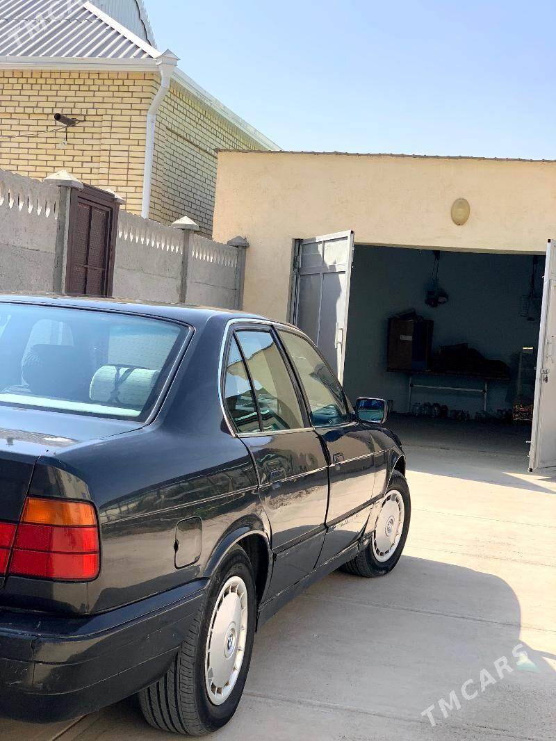 BMW 520 1993 - 50 000 TMT - Шатлык - img 5