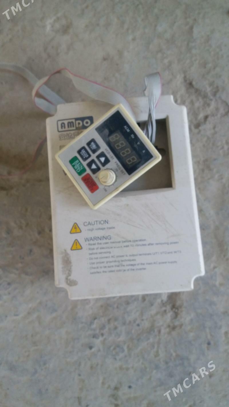 инвертор 2.2 кватт 3фаз - Türkmenabat - img 4