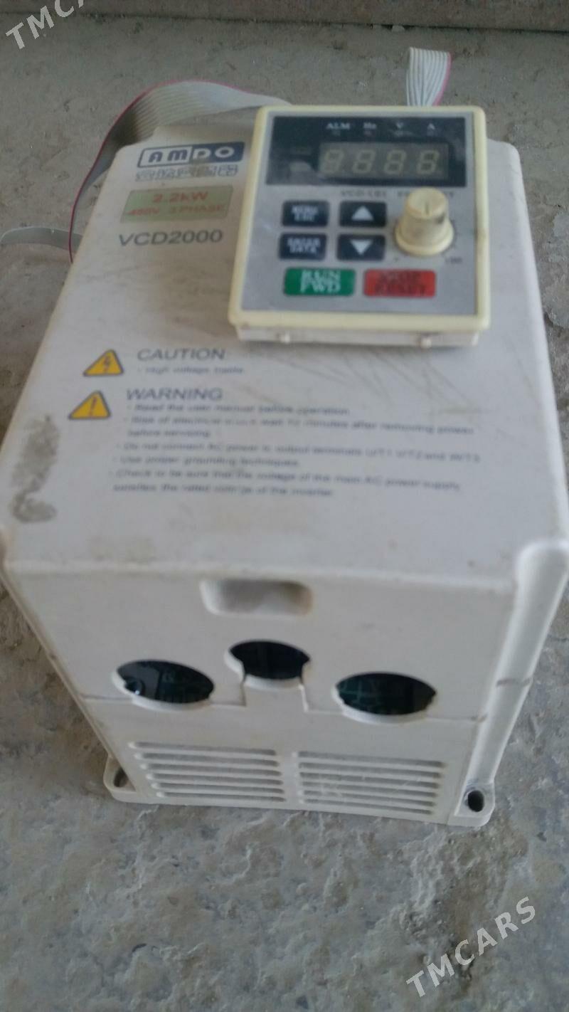 инвертор 2.2 кватт 3фаз - Türkmenabat - img 1