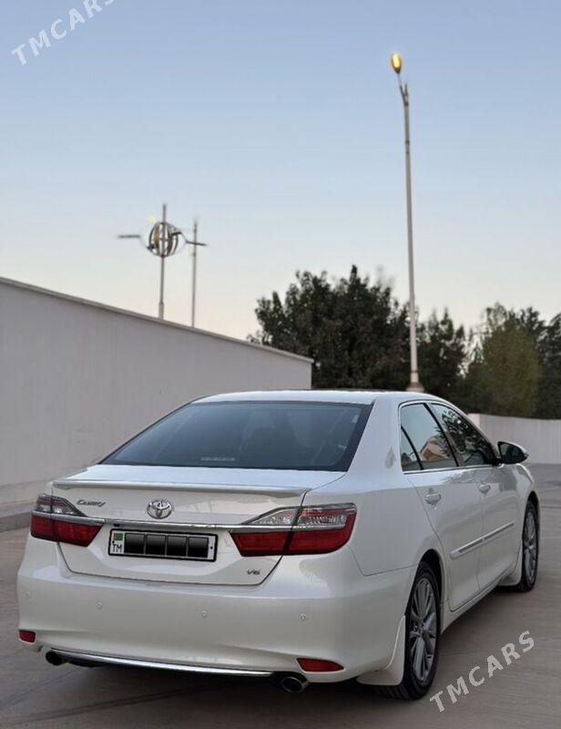 Toyota Camry 2017 - 500 000 TMT - Ашхабад - img 2