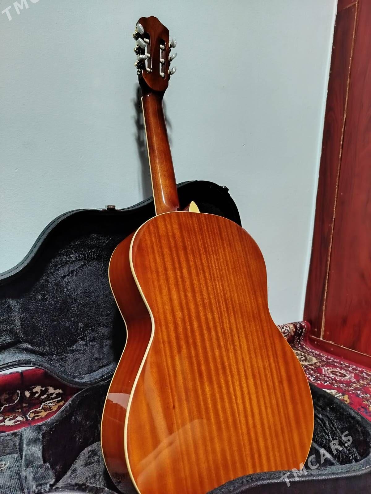 TAYSTE SARY RENKLI GITARA - Туркменабат - img 8