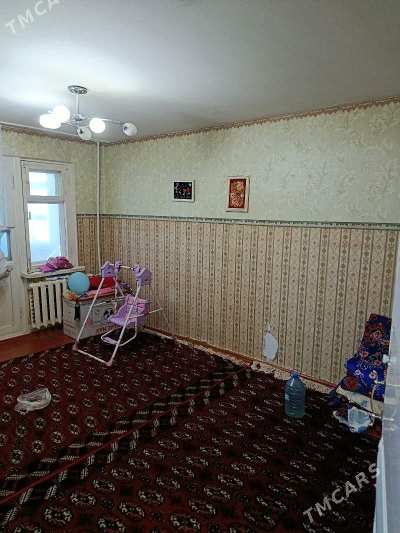 КВАРТИРА 1- микрорайон - Туркменабат - img 2